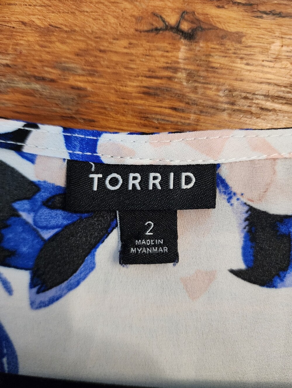 TORRID Floral V-Neck Ruffle Sleeve Blouse - Blue & Blush - Picture 4 of 8
